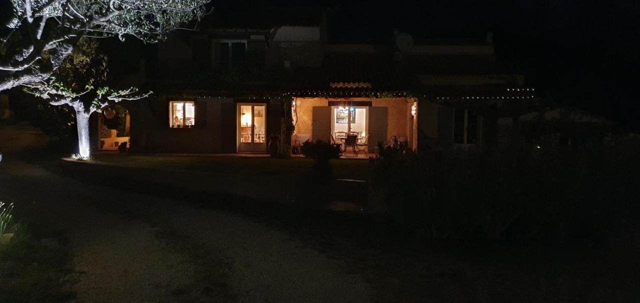 Le Mas Des Oliviers Puget-Ville Exterior photo